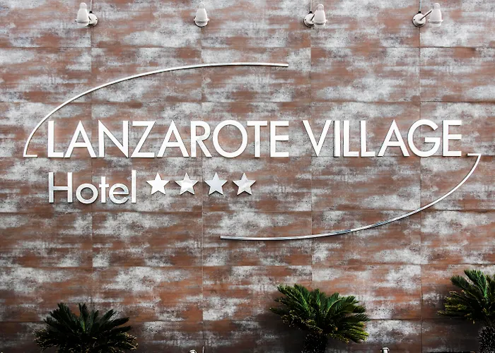 Szálloda Lanzarote Village 4*