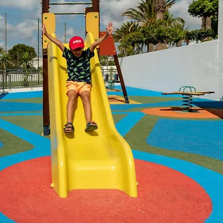 Отель Lanzarote Village 4*