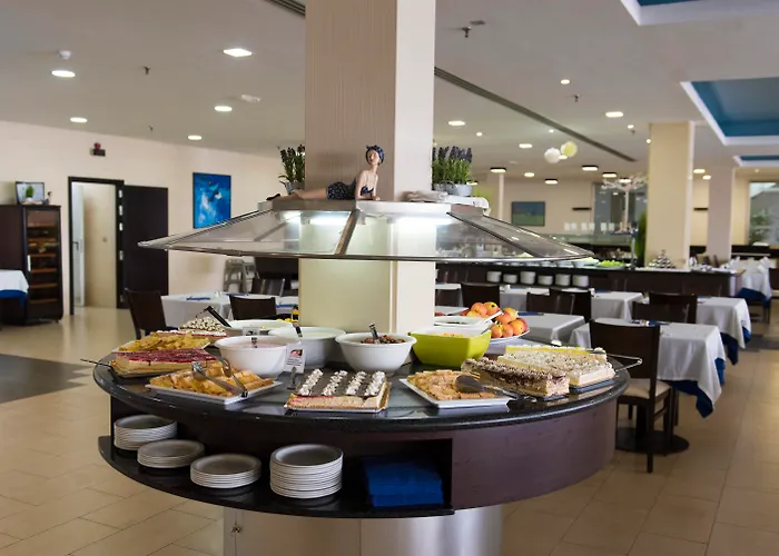 Lanzarote Village 4*