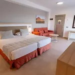 Hotel Lanzarote Village 4*