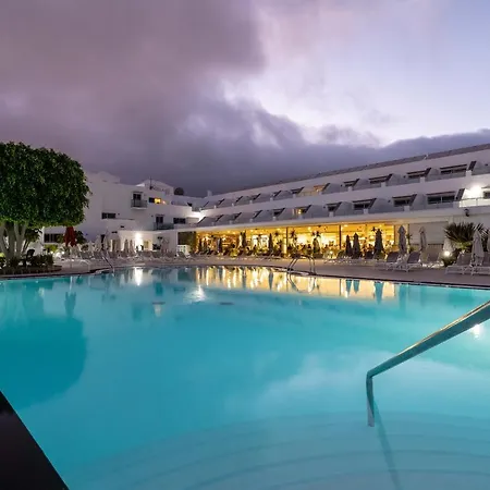 Lanzarote Village מלון 4*