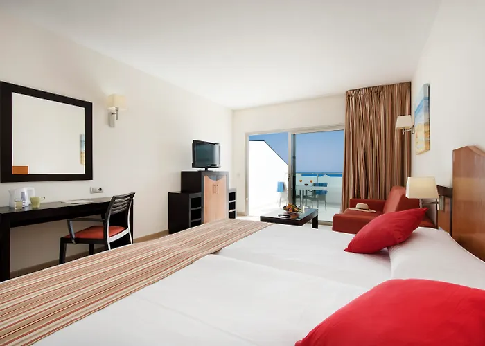 Lanzarote Village Hotel 4*